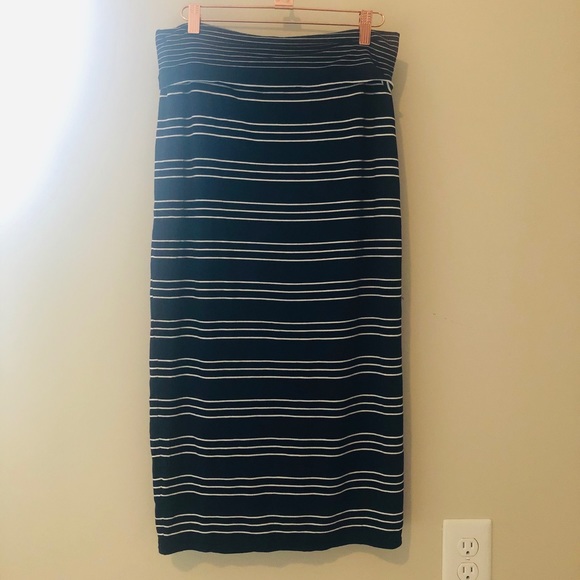 Max studio pencil skirt - Picture 2 of 6